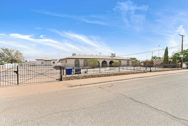 8004 Gilbert Dr, El Paso, TX 79907 - photo 8
