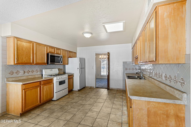 8004 Gilbert Dr, El Paso, TX 79907 - photo 26