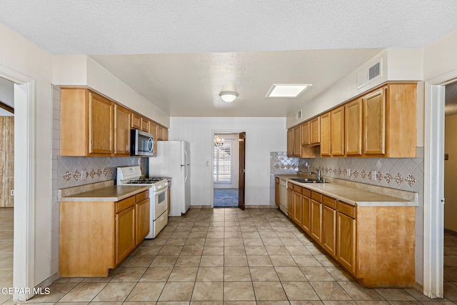 8004 Gilbert Dr, El Paso, TX 79907 - photo 27