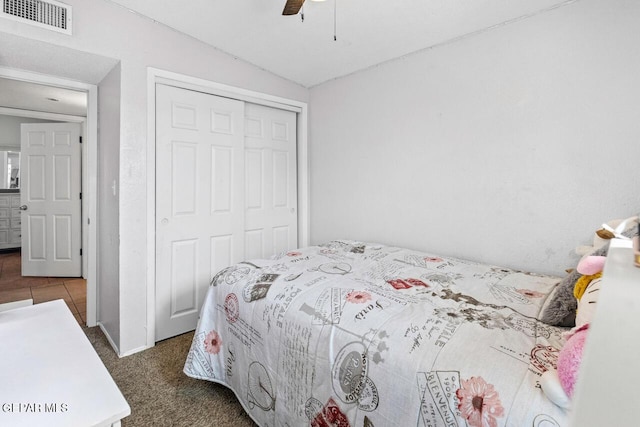 10636 Palomino St, El Paso, TX 79924 - bedroom featuring a closet, vaulted ceiling, carpet, and ceiling fan