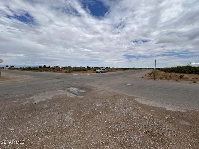 14697 Jim Bridger Rd, Clint, TX 79938