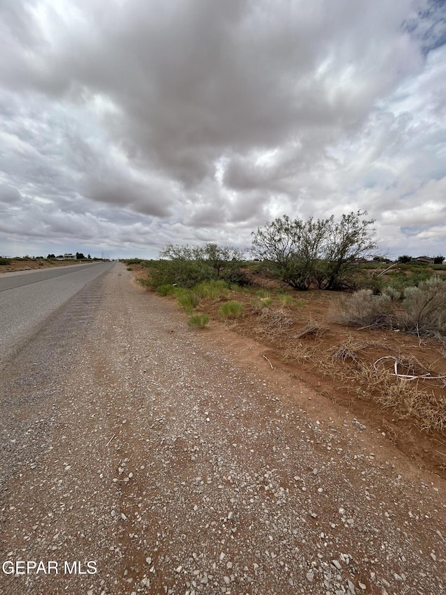 14697 Jim Bridger Rd, Clint, TX 79938
