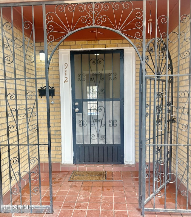 912 Argentina St, El Paso, TX 79903 - photo 2