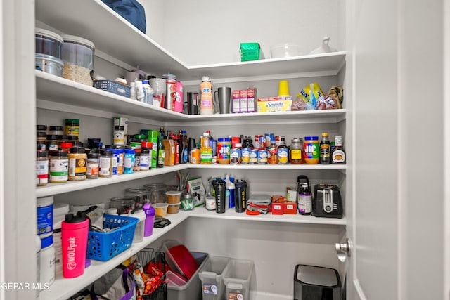7868 Enchanted Path Dr, El Paso, TX 79911