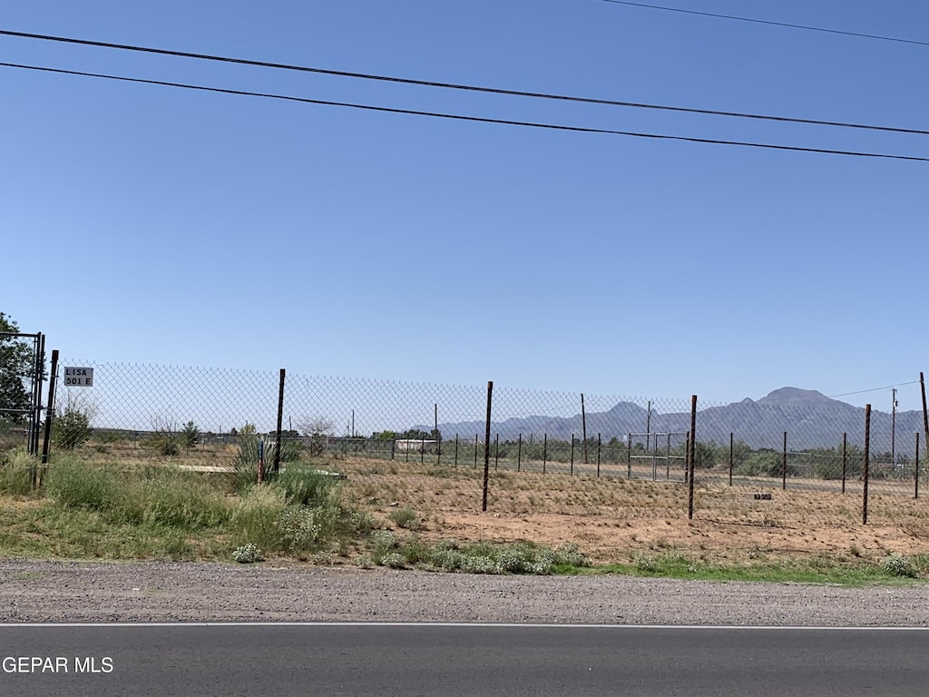 501 E Lisa Dr, Chaparral, NM 88081 - photo 1