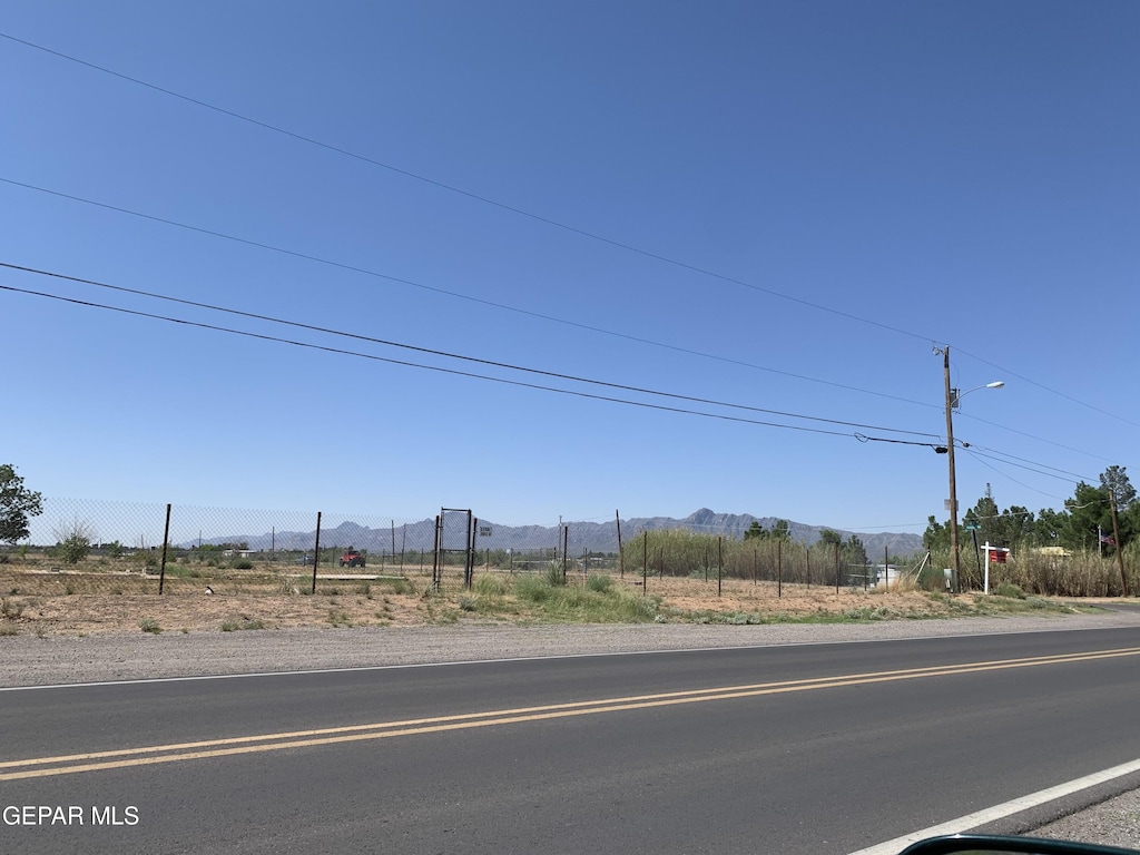501 E Lisa Dr, Chaparral, NM 88081 - photo 4