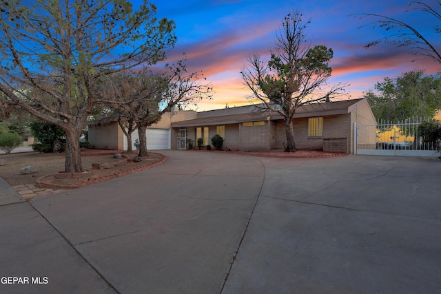 1617 Tommy Aaron Dr, El Paso, TX 79936 - photo 3