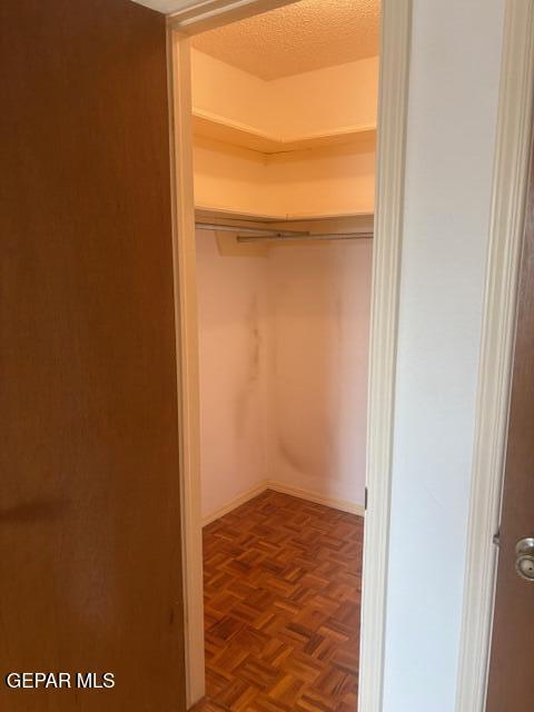 10700 Janway Dr, El Paso, TX 79935 - view of walk in closet