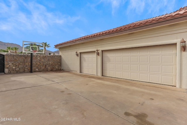 6528 Calle Placido Dr, El Paso, TX 79912 - garage featuring driveway