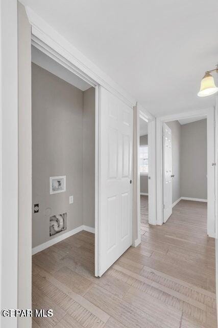11860 Jim Ferriell Dr, El Paso, TX 79936 - empty room featuring light wood finished floors