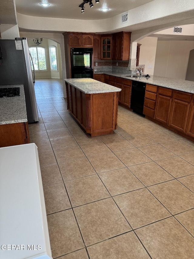 3641 Tierra Paris Pl, El Paso, TX 79938 - photo 17
