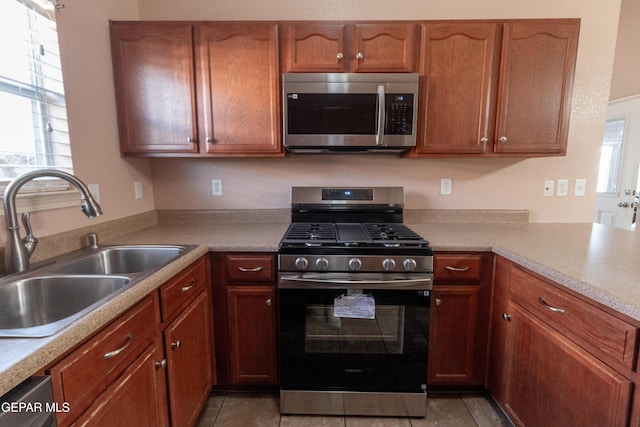 14187 Gil Reyes Dr, El Paso, TX 79938 - photo 10