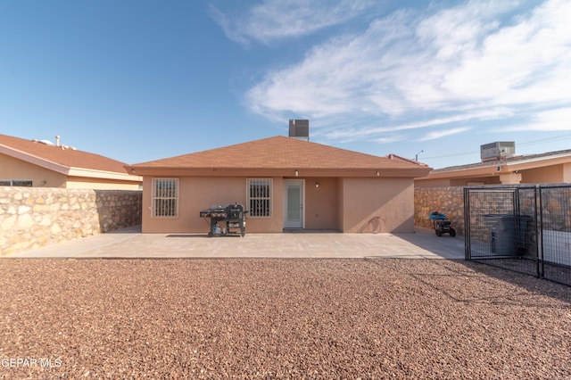 14187 Gil Reyes Dr, El Paso, TX 79938 - photo 27