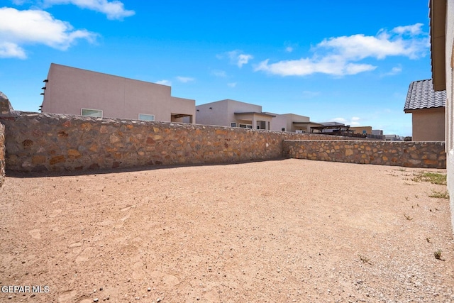 257 Farnborough St, El Paso, TX 79928 - view of yard