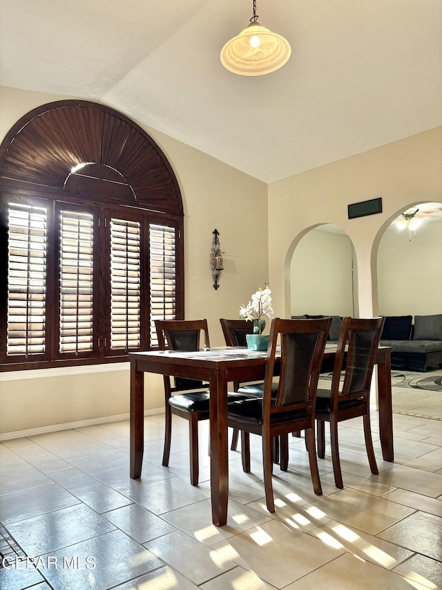 632 Manzanilla Pl, El Paso, TX 79928 - dining area with healthy amount of natural light and lofted ceiling