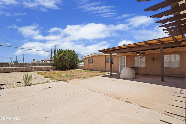 10106 Mercedes St, El Paso, TX 79924 - view of patio / terrace featuring a ceiling fan
