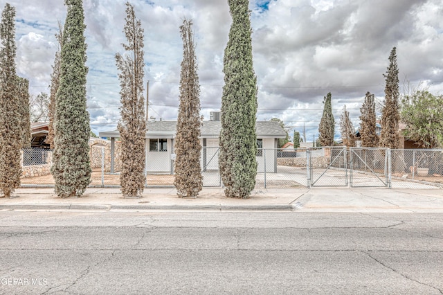 5232 Sun Valley Dr, El Paso, TX 79924 - photo 35