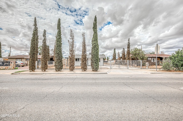 5232 Sun Valley Dr, El Paso, TX 79924 - photo 37