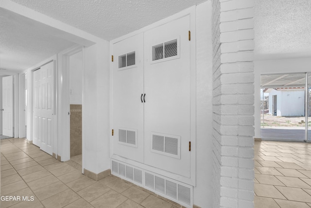 6033 Isabella Dr, El Paso, TX 79912 - view of closet