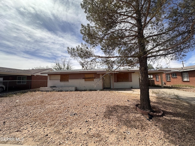 5624 Sanders Ave, El Paso, TX 79924 - photo 1