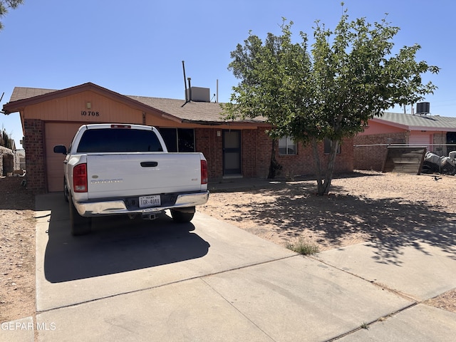 10708 Aquamarine St, El Paso, TX 79924 - photo 2