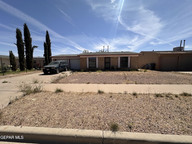 10724 Sunstone St, El Paso, TX 79924 - photo 1