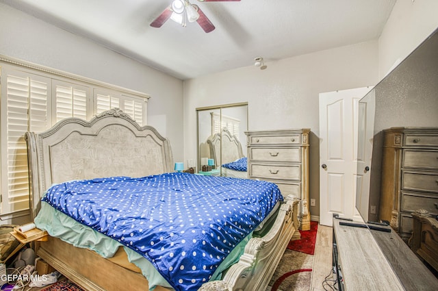11813 Deer Grass Cir, El Paso, TX 79936 - bedroom with a closet and a ceiling fan