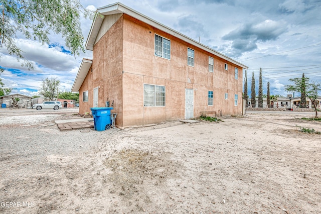 11581 Valle Verde Rd, Socorro, TX 79927 - view of side of property featuring stucco siding