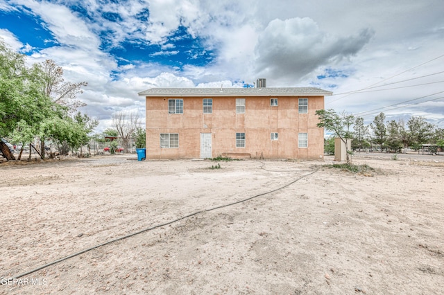 11581 Valle Verde Rd, Socorro, TX 79927 - rear view of house