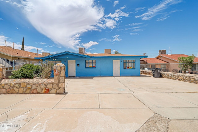 5912 Cleveland Ave, El Paso, TX 79905 - photo 2