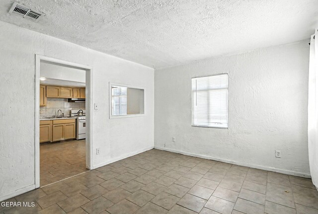 5912 Cleveland Ave, El Paso, TX 79905 - photo 34