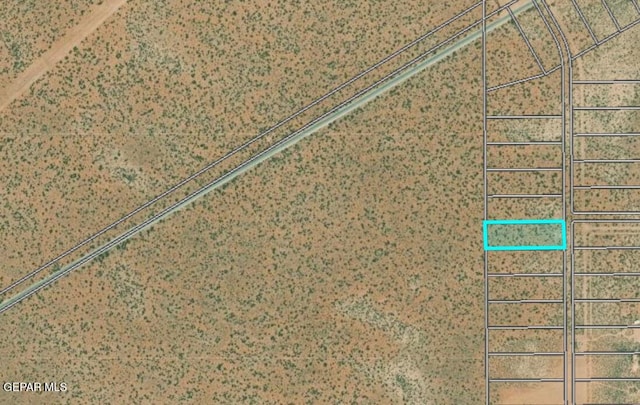 2781 Roper Dr, Clint, TX 79836 - photo 7