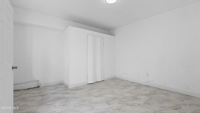 2123 Magoffin Ave, El Paso, TX 79901 - view of empty room