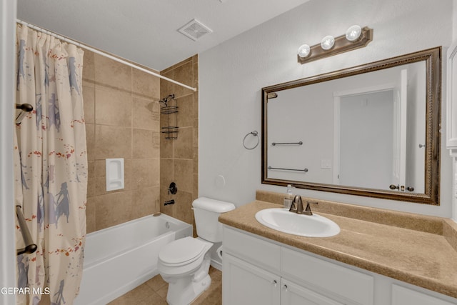 14304 Woods Point Ave, El Paso, TX 79938 - bathroom with vanity, shower / bath combo, and tile patterned flooring