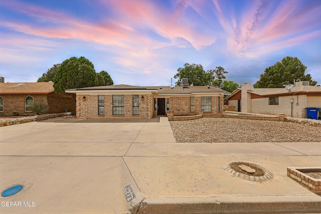 11273 Ivanhoe Dr, El Paso, TX 79936 - photo 5