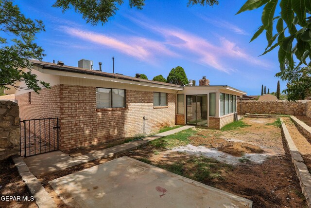 11273 Ivanhoe Dr, El Paso, TX 79936 - photo 46