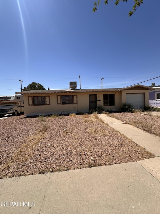 5304 Capistrano Dr, El Paso, TX 79924 - photo 2