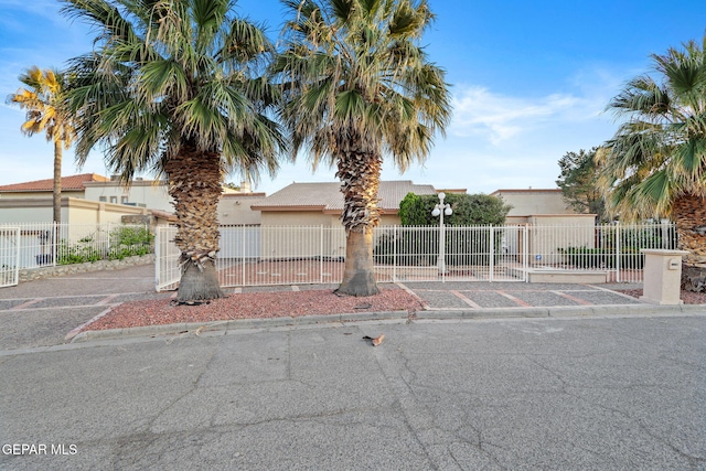 11157 Leo Collins Dr, El Paso, TX 79936 - photo 74