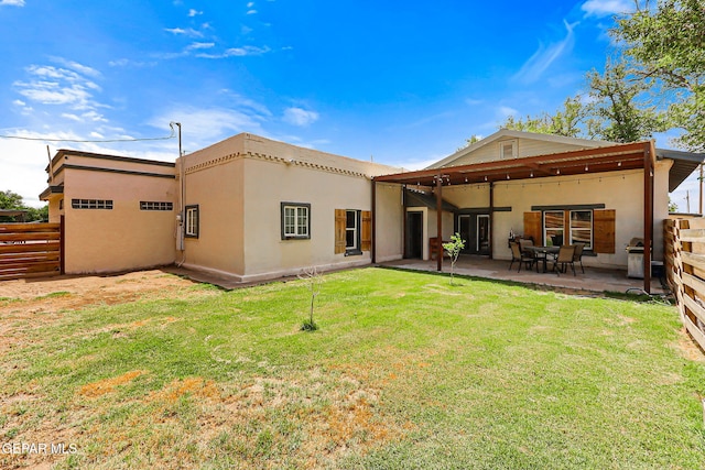 1624 Vinton Rd, Anthony, NM 88021 - back of property featuring stucco siding and a patio area