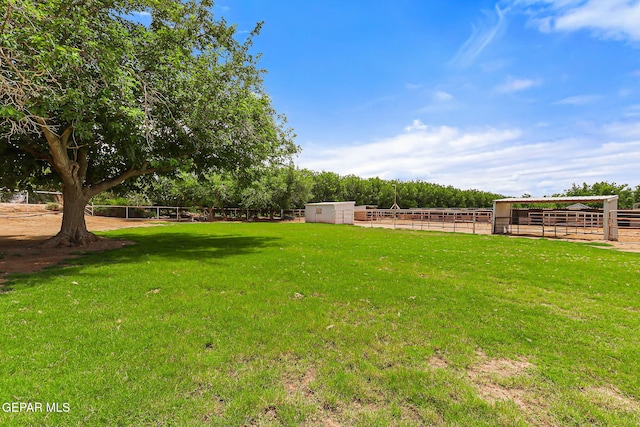 1624 Vinton Rd, Anthony, NM 88021 - view of yard featuring an outdoor structure and an exterior structure