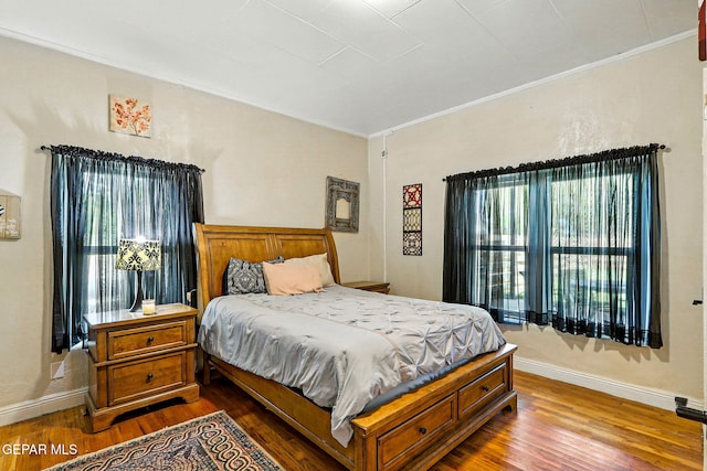 1624 Vinton Rd, Anthony, NM 88021 - bedroom featuring wood finished floors and crown molding