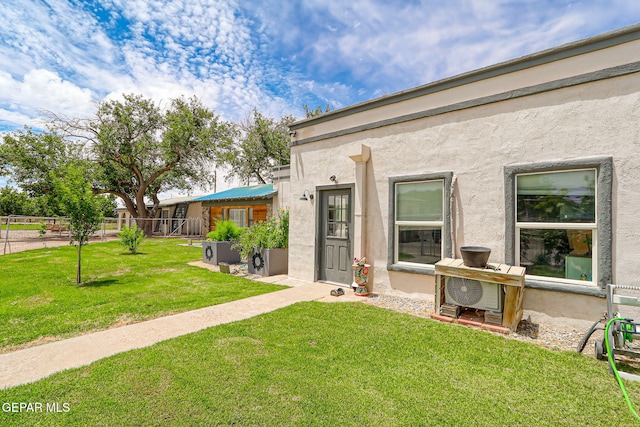 1624 Vinton Rd, Anthony, NM 88021 - view of front of property featuring stucco siding and a front yard