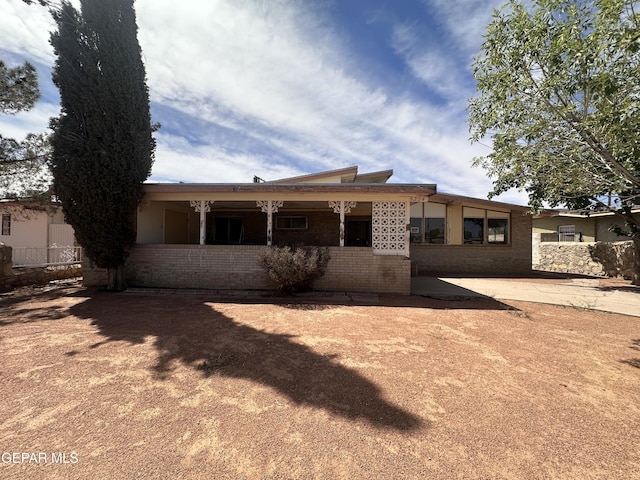 5204 Antonio Ave, El Paso, TX 79924 - back of property featuring brick siding
