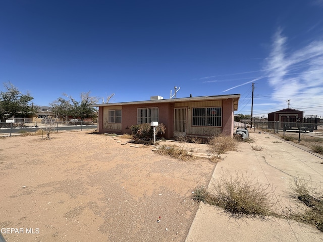 5101 Rutherford Dr, El Paso, TX 79924 - photo 3