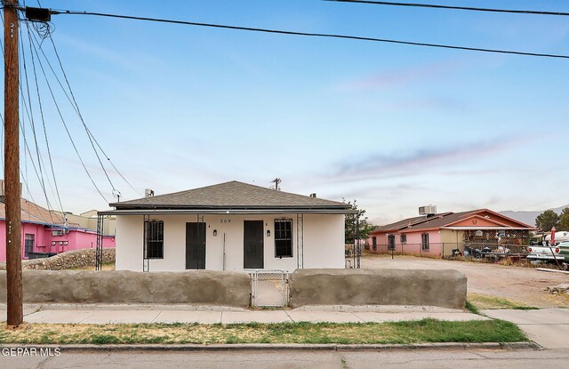 209 Hardesty Pl, El Paso, TX 79905 - photo 5