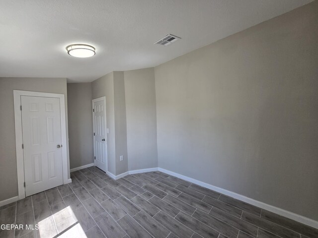 101 N Seville Dr, El Paso, TX 79905 - photo 17
