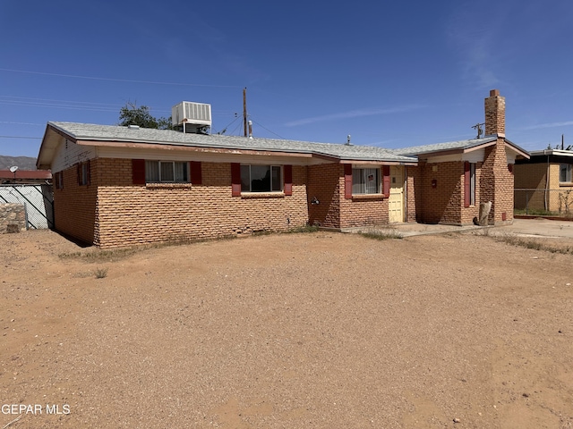 10333 Wilshire Dr, El Paso, TX 79924 - ranch-style home with brick siding