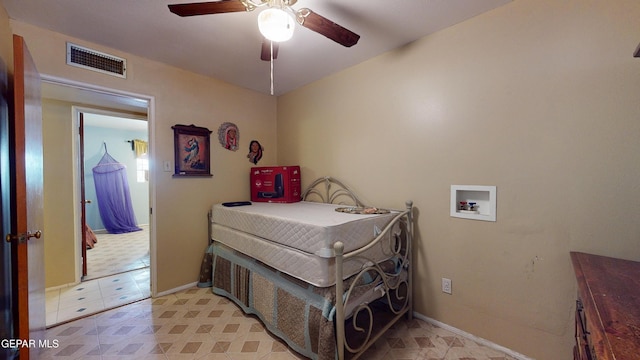 1124 Hunter Dr, El Paso, TX 79915 - photo 17