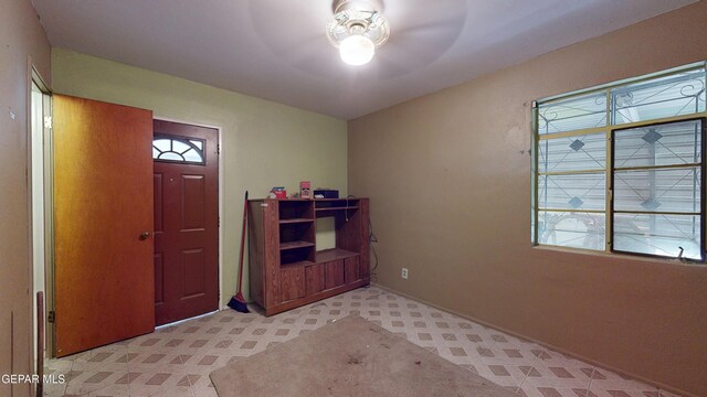 1124 Hunter Dr, El Paso, TX 79915 - photo 20