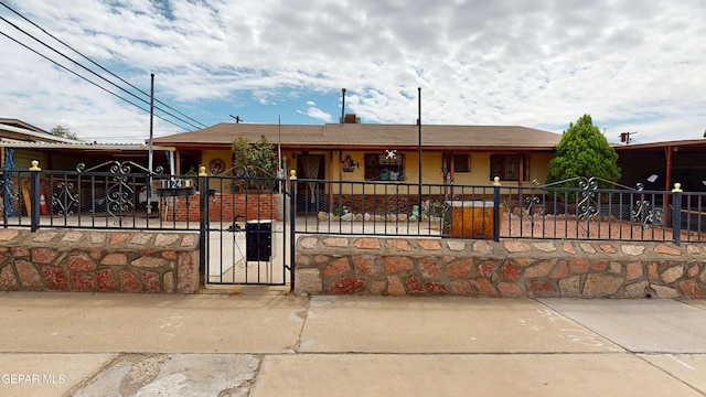 1124 Hunter Dr, El Paso, TX 79915 - photo 1